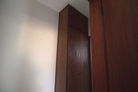 Apartamento à venda com 65m², 2 quartos e 1 vaga Apartamento à venda com 65m², 2 quartos e 1 vagaCorredor- Ármários