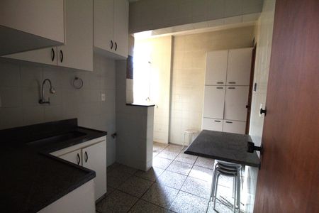 Apartamento à venda com 65m², 2 quartos e 1 vaga Apartamento à venda com 65m², 2 quartos e 1 vagaCozinha