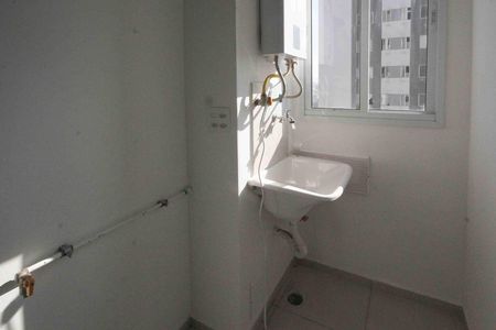 Apartamento para alugar com 38m², 2 quartos e sem vagaÁrea de Serviço