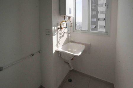 Apartamento para alugar com 38m², 2 quartos e sem vagaÁrea de Serviço
