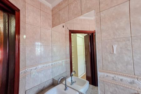 Casa à venda com 125m², 3 quartos e 3 vagasBanheiro da Suíte 3