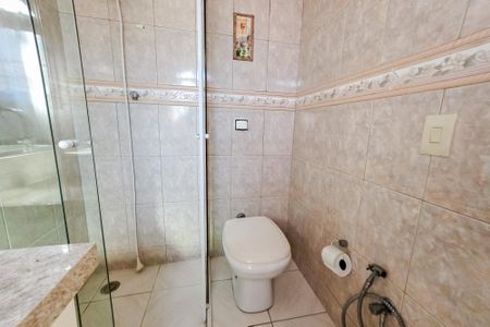 Casa à venda com 125m², 3 quartos e 3 vagasBanheiro da Suíte 2