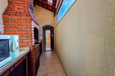 Casa à venda com 125m², 3 quartos e 3 vagasChurrasqueira