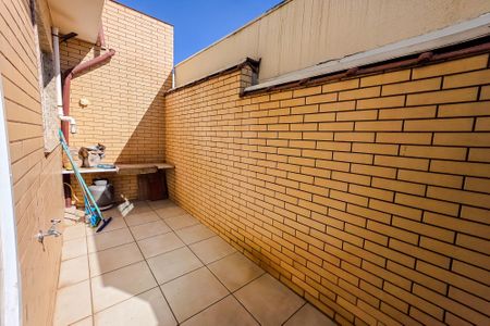 Casa à venda com 125m², 3 quartos e 3 vagasQuintal