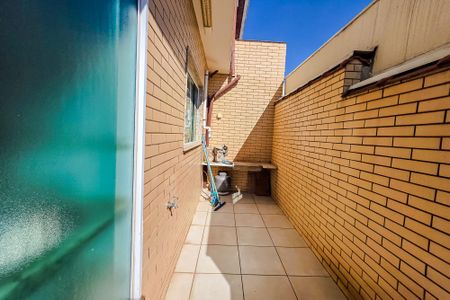 Casa à venda com 125m², 3 quartos e 3 vagasQuintal
