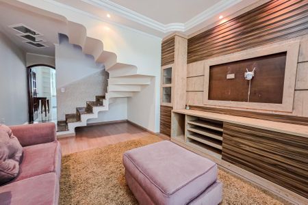 Casa à venda com 125m², 3 quartos e 3 vagasSala