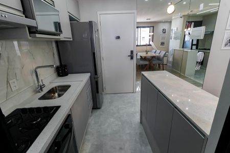 Apartamento à venda com 36m², 1 quarto e 1 vaga Apartamento à venda com 36m², 1 quarto e 1 vagaCozinha - Armários