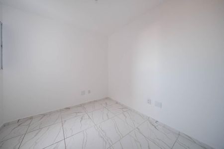 Quarto 2 de apartamento para alugar com 2 quartos, 32m² em Cidade Líder, São Paulo
