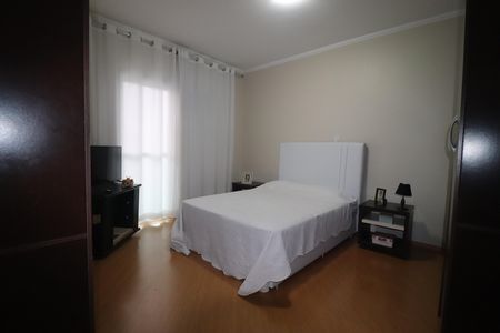 Casa à venda com 151m², 3 quartos e 4 vagasQuarto 3 suíte