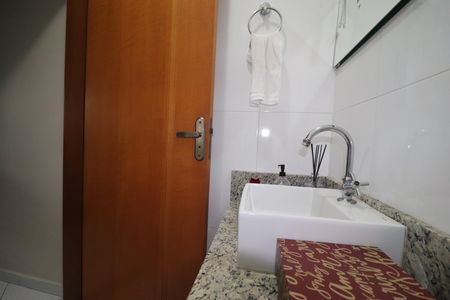Casa à venda com 151m², 3 quartos e 4 vagasLavabo