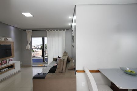 Casa para alugar com 70m², 5 quartos e 1 vagasala casa 2