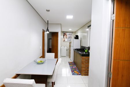 Casa para alugar com 70m², 5 quartos e 1 vagaCozinha casa 2
