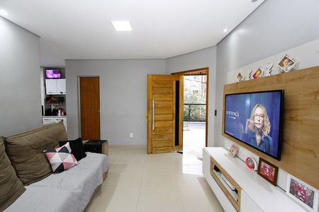 Casa para alugar com 70m², 5 quartos e 1 vagasala casa 2