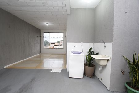 Casa para alugar com 70m², 5 quartos e 1 vagaÁrea de Serviço