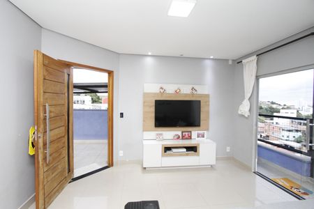 Casa para alugar com 70m², 5 quartos e 1 vagaSALA CASA 2