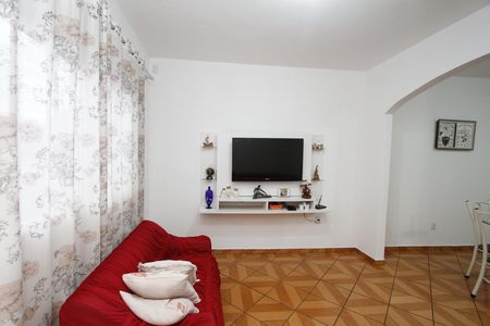 Casa para alugar com 70m², 5 quartos e 1 vagasala casa 1