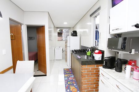 Casa para alugar com 70m², 5 quartos e 1 vagaCozinha casa 2