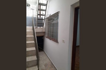 Casa à venda com 180m², 3 quartos e 2 vagas Casa à venda com 180m², 3 quartos e 2 vagasÁrea Externa