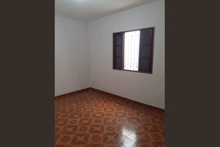 Casa à venda com 180m², 3 quartos e 2 vagas Casa à venda com 180m², 3 quartos e 2 vagasQuarto