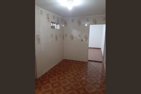 Casa à venda com 180m², 3 quartos e 2 vagas Casa à venda com 180m², 3 quartos e 2 vagasCozinha