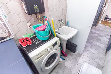 Apartamento à venda com 64m², 2 quartos e 1 vaga Apartamento à venda com 64m², 2 quartos e 1 vagaÁrea de Serviço