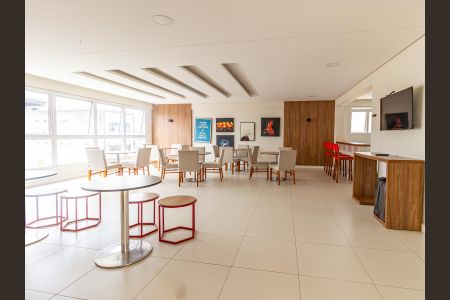 Apartamento à venda com 64m², 2 quartos e 1 vaga Apartamento à venda com 64m², 2 quartos e 1 vagaÁrea comum - Salão de festas