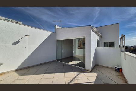 Apartamento à venda com 96m², 2 quartos e 2 vagas Apartamento à venda com 96m², 2 quartos e 2 vagasCobertura