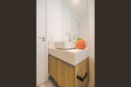 Apartamento à venda com 73m², 2 quartos e 1 vaga Apartamento à venda com 73m², 2 quartos e 1 vagaBanheiro da Suíte