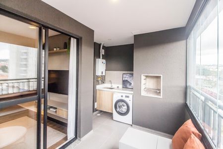Apartamento à venda com 73m², 2 quartos e 1 vaga Apartamento à venda com 73m², 2 quartos e 1 vagaVaranda gourmet
