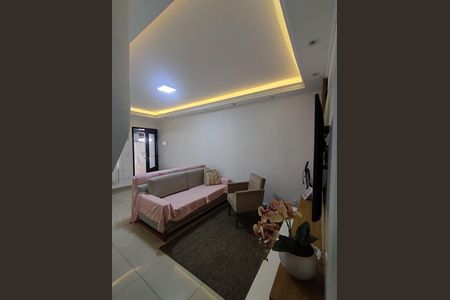 Sala  de casa à venda com 2 quartos, 185m² em Vila Moinho Velho, São Paulo