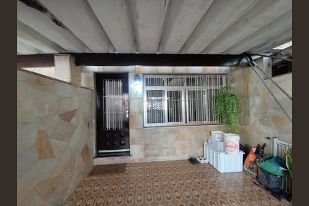 Casa para alugar com 185m², 2 quartos e 1 vaga Casa para alugar com 185m², 2 quartos e 1 vagaGaragem
