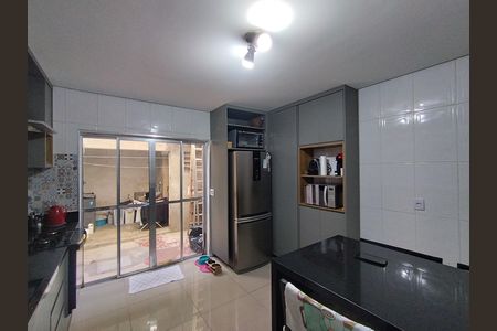Casa para alugar com 185m², 2 quartos e 1 vaga Casa para alugar com 185m², 2 quartos e 1 vagaCozinha - Torneira