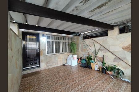Casa para alugar com 185m², 2 quartos e 1 vaga Casa para alugar com 185m², 2 quartos e 1 vagaGaragem