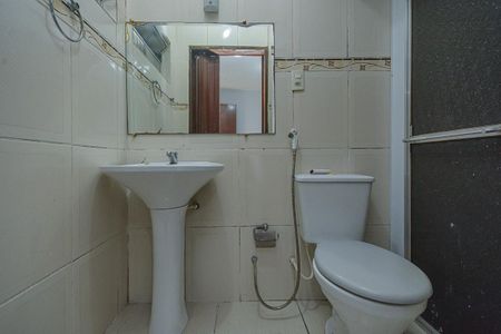 Casa para alugar com 80m², 3 quartos e 1 vaga Casa para alugar com 80m², 3 quartos e 1 vagaBanheiro 1