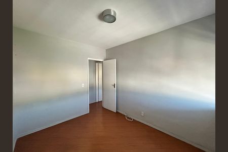 Apartamento à venda com 72m², 2 quartos e 1 vagaQuarto 2