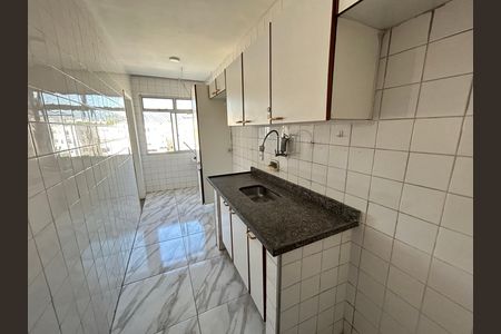 Apartamento à venda com 72m², 2 quartos e 1 vagaCozinha