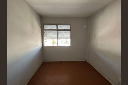 Apartamento à venda com 72m², 2 quartos e 1 vagaQuarto 2