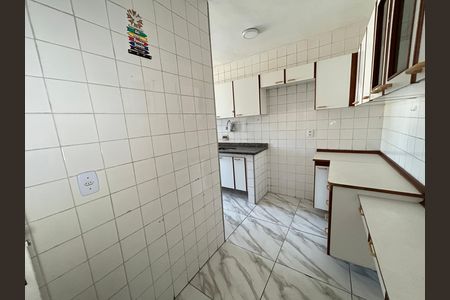 Apartamento à venda com 72m², 2 quartos e 1 vagaCozinha