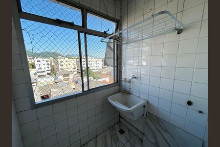 Apartamento à venda com 72m², 2 quartos e 1 vagaÁrea de Serviço