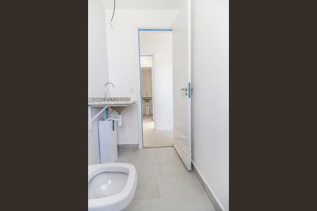 Apartamento à venda com 73m², 3 quartos e 2 vagas Apartamento à venda com 73m², 3 quartos e 2 vagasBanheiro da Suíte