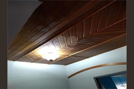 Casa à venda com 3 quartos, 190m² em Jardim Vivan, São Paulo