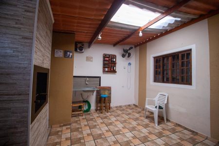 Casa para alugar com 55m², 3 quartos e 3 vagas Casa para alugar com 55m², 3 quartos e 3 vagasÁrea gourmet
