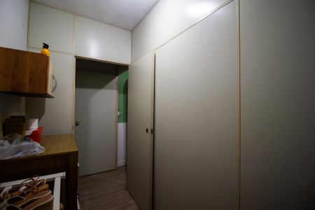 Casa para alugar com 55m², 3 quartos e 3 vagas Casa para alugar com 55m², 3 quartos e 3 vagasQuarto