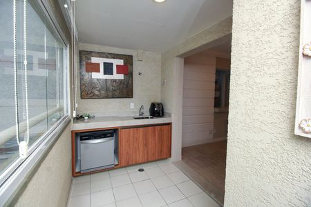 Apartamento à venda com 65m², 2 quartos e 2 vagasVaranda