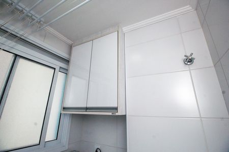 Apartamento à venda com 65m², 2 quartos e 2 vagasÁrea de Serviço