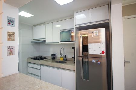 Apartamento à venda com 65m², 2 quartos e 2 vagasCozinha
