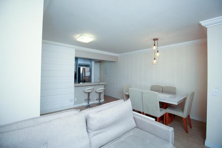 Apartamento à venda com 65m², 2 quartos e 2 vagasSala
