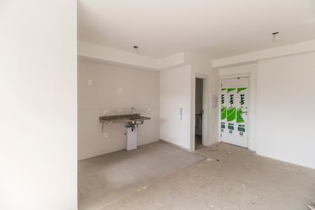 Sala de apartamento à venda com 1 quarto, 55m² em Jardim Tupanci, Barueri