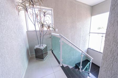 Apartamento para alugar com 30m², 1 quarto e sem vaga Apartamento para alugar com 30m², 1 quarto e sem vagaEscada