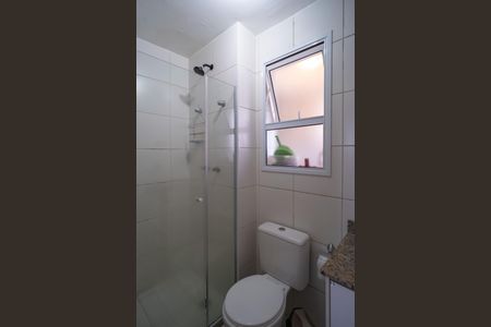 Banheiro de apartamento para alugar com 2 quartos, 54m² em Jardim Sao Carlos, Sorocaba